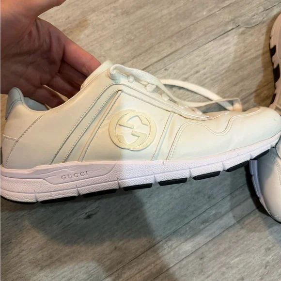 Gucci Off-White Leather Sneakers - Picture 2 of 5
